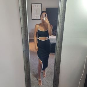 Elegant Black Cut-Out Midi Dress
